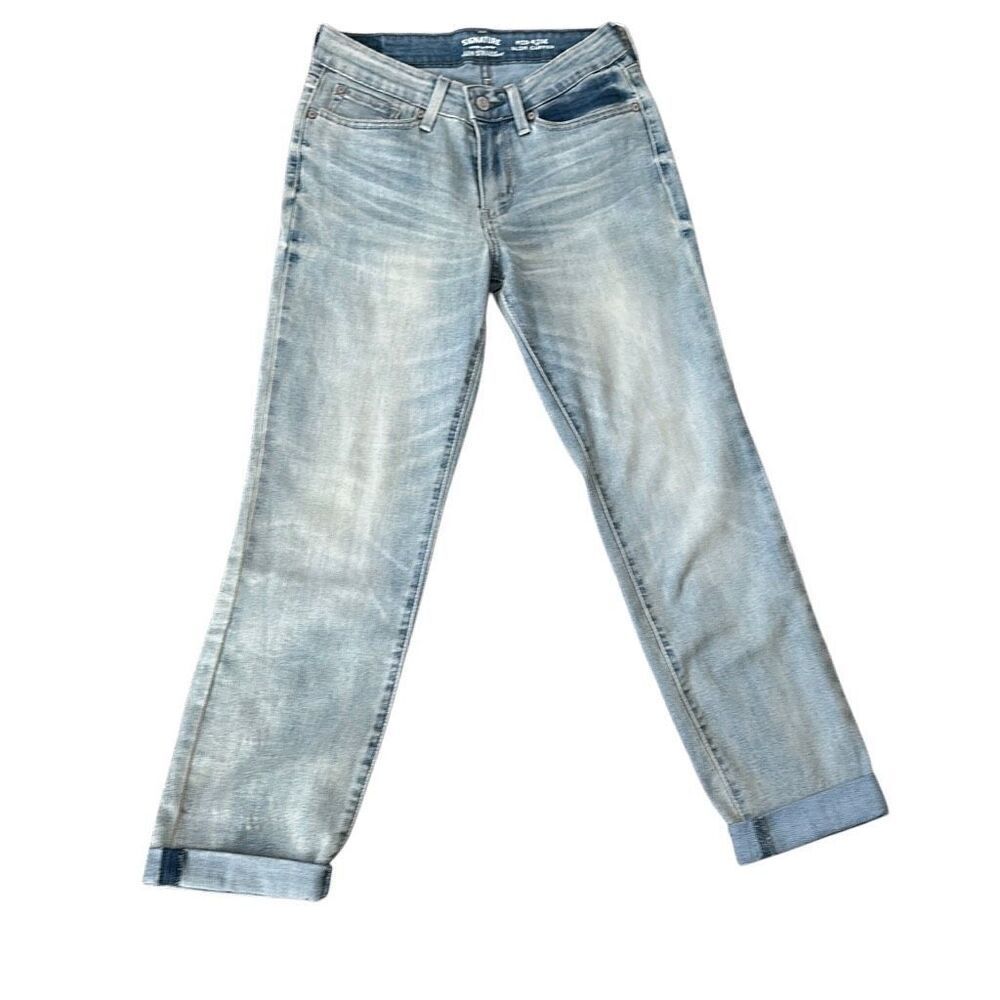 Levi’s Signature Mid-rise Slim Cuffed 27W Women Jeans